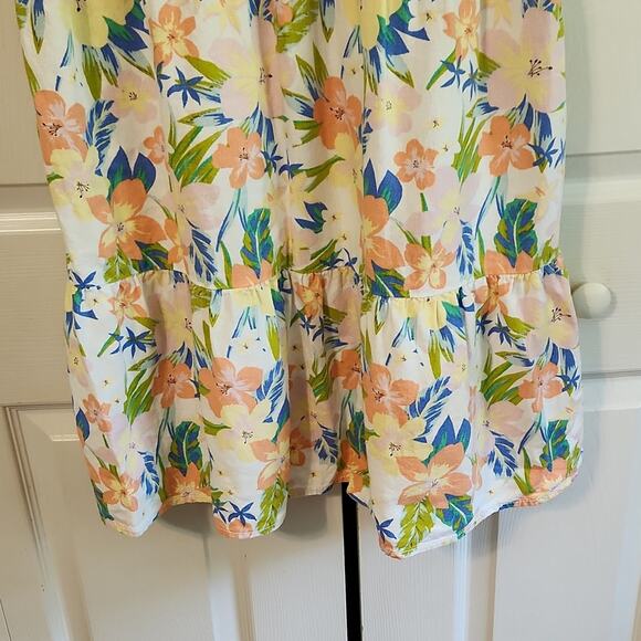 P A P A' A Women's Multi-colored Floral V-neck Tiered Knee Length Dress Size 12 - Picture 5 of 11